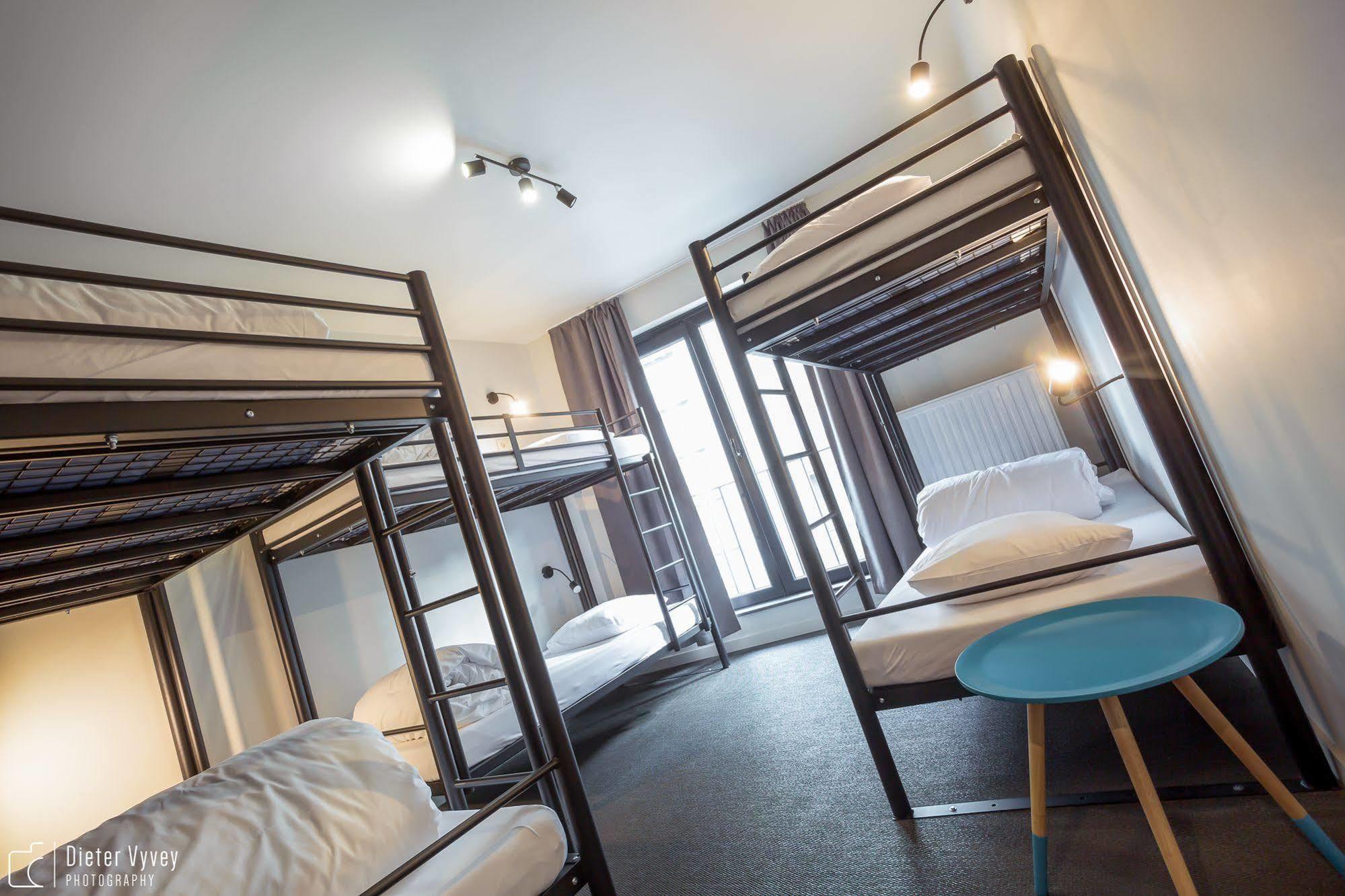 Cube Hostel Leuven Bagian luar foto
